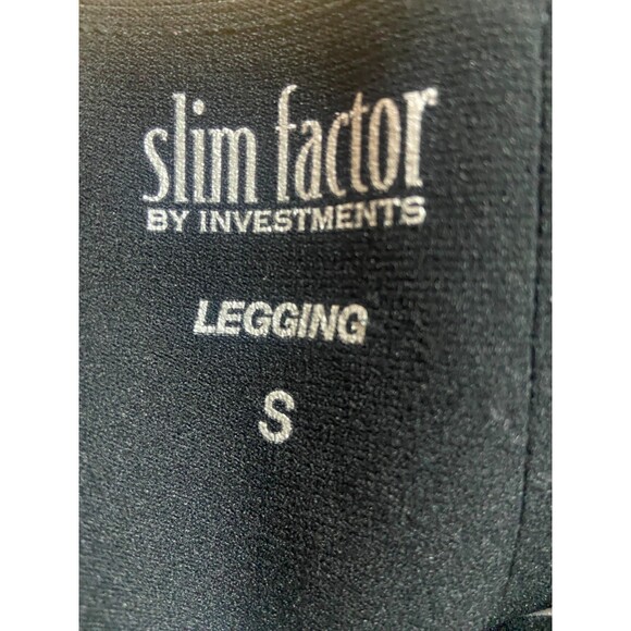 Slim Factor by Investments Compression Waist Tartan Leggings Red Regular Small - Picture 3 of 8